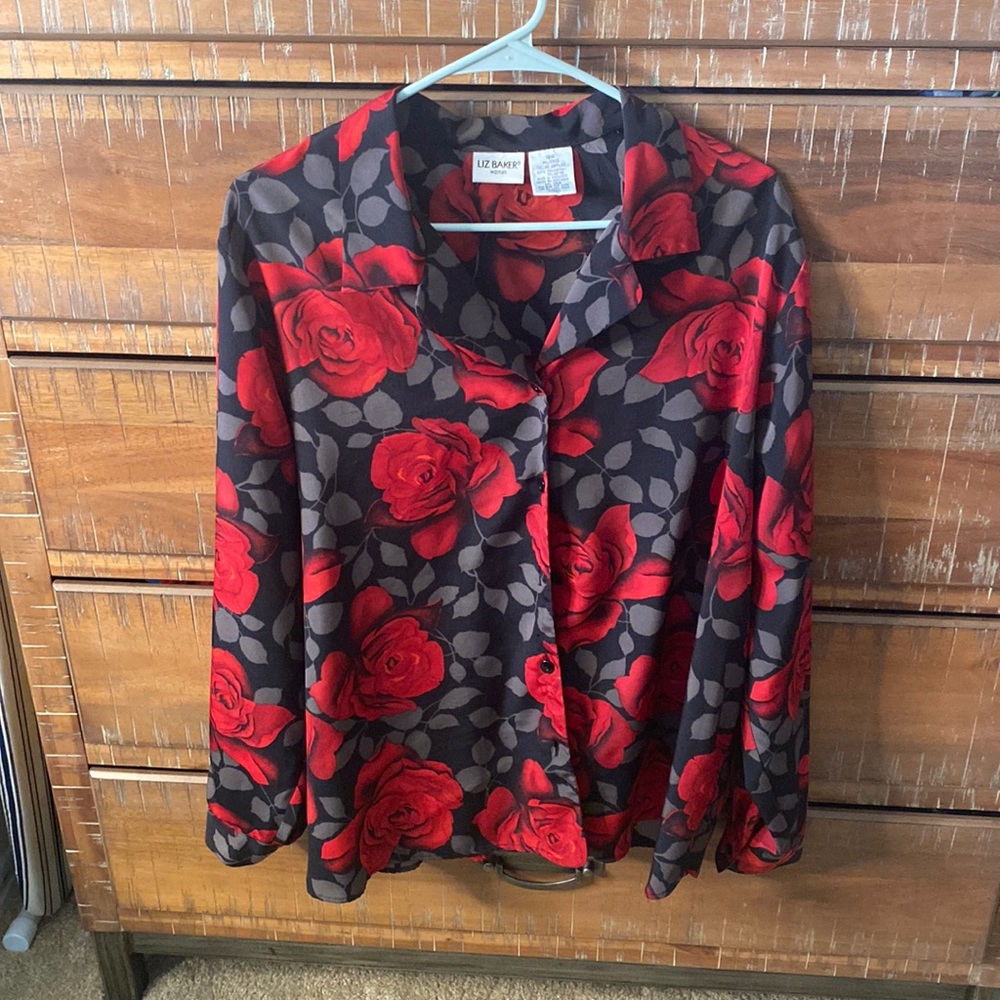 Liz Baker floral blouse